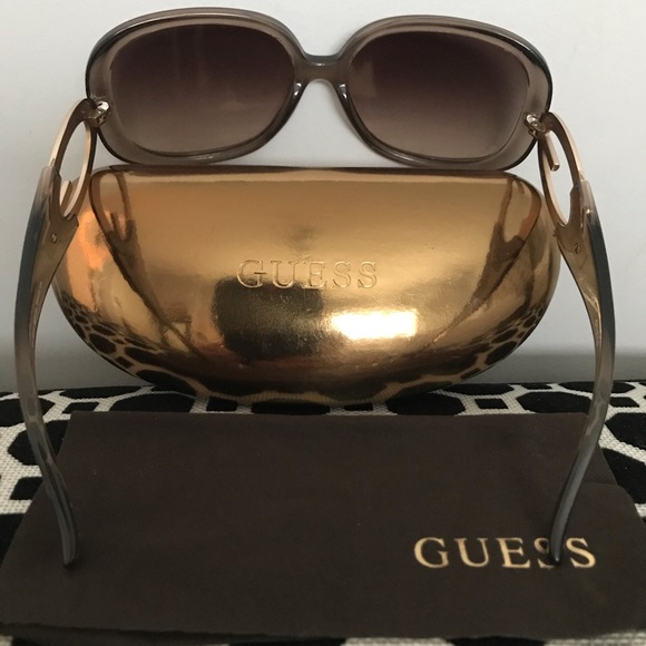 Guess sunglasses - Picture 3 of 3